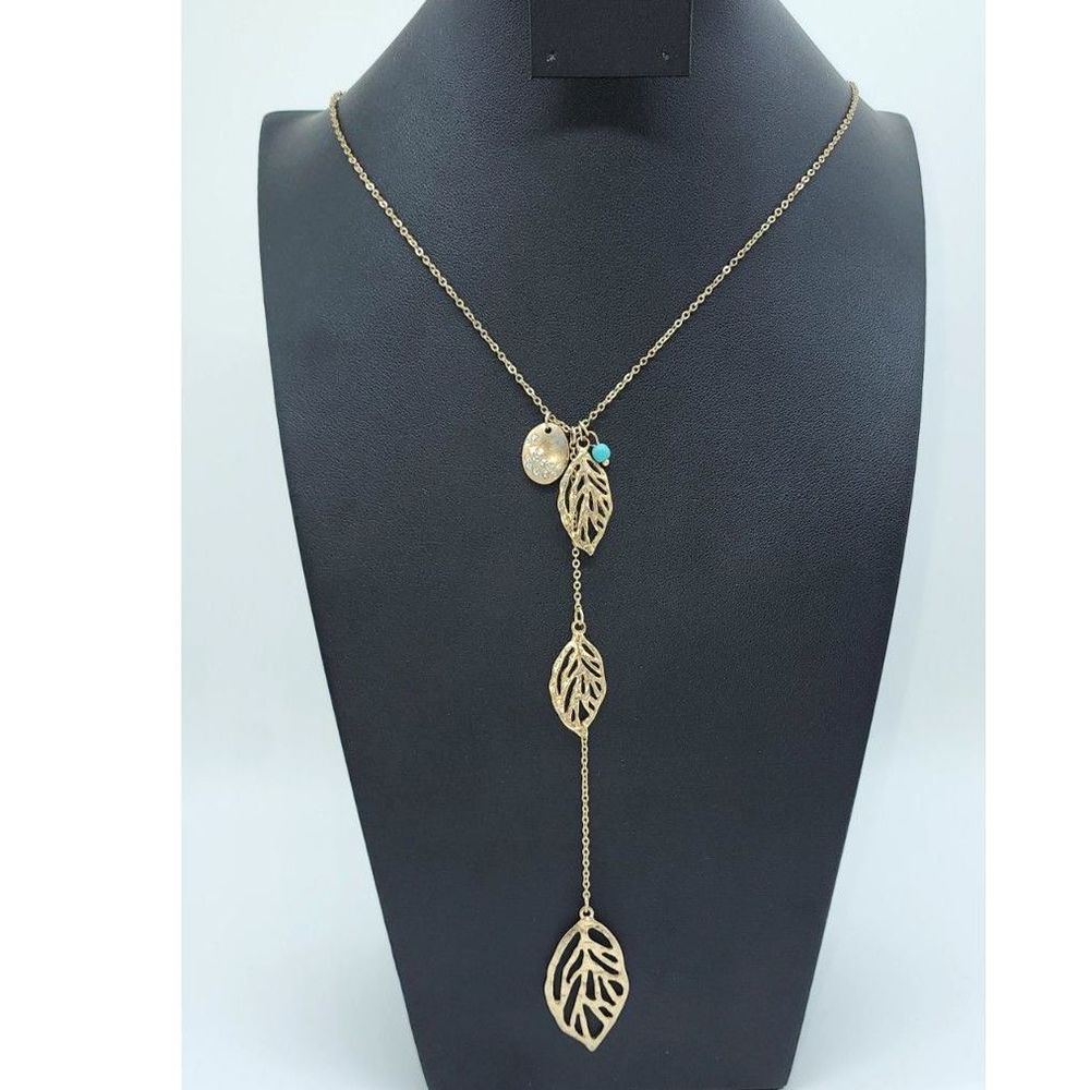 Romolo Dayton Leaf Charm Necklace Gold Y Necklace